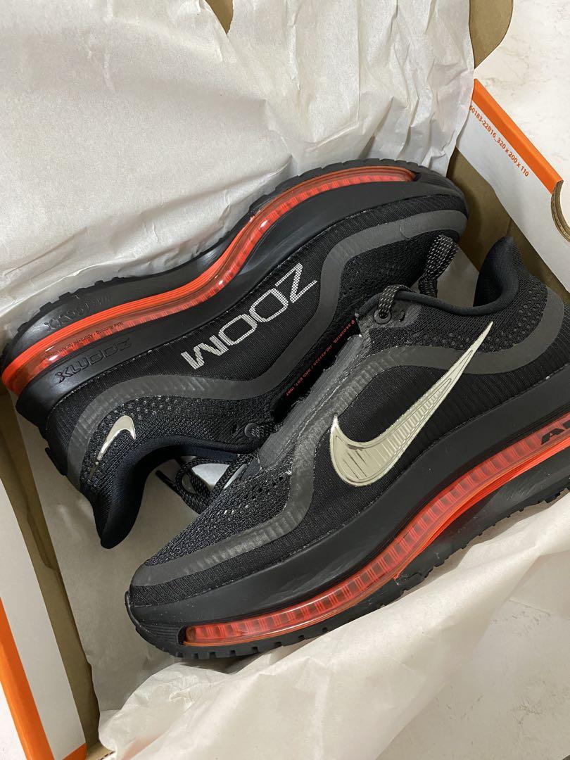 靴 Nike Pegasus Premium 25cm