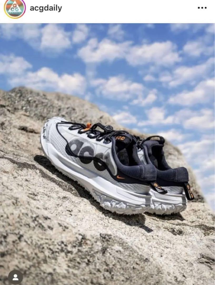ナイキ　NIKE  ACG マウンテンフライ2 LOW  27.5cm 2025カレンダーの人気アイテム