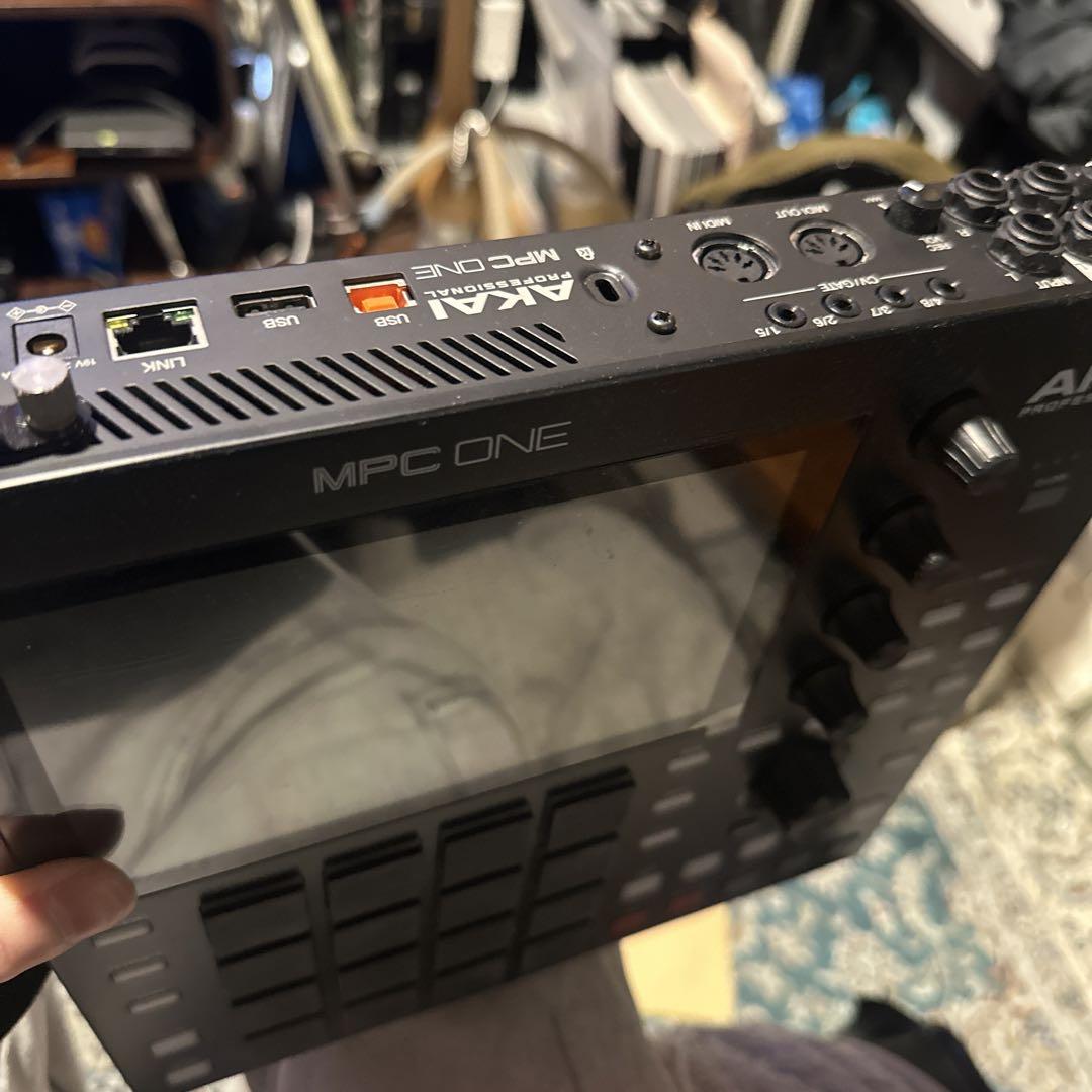 Reloop Mixage MK2 動作確認済み（Reloop Mixage Review - YouTube）