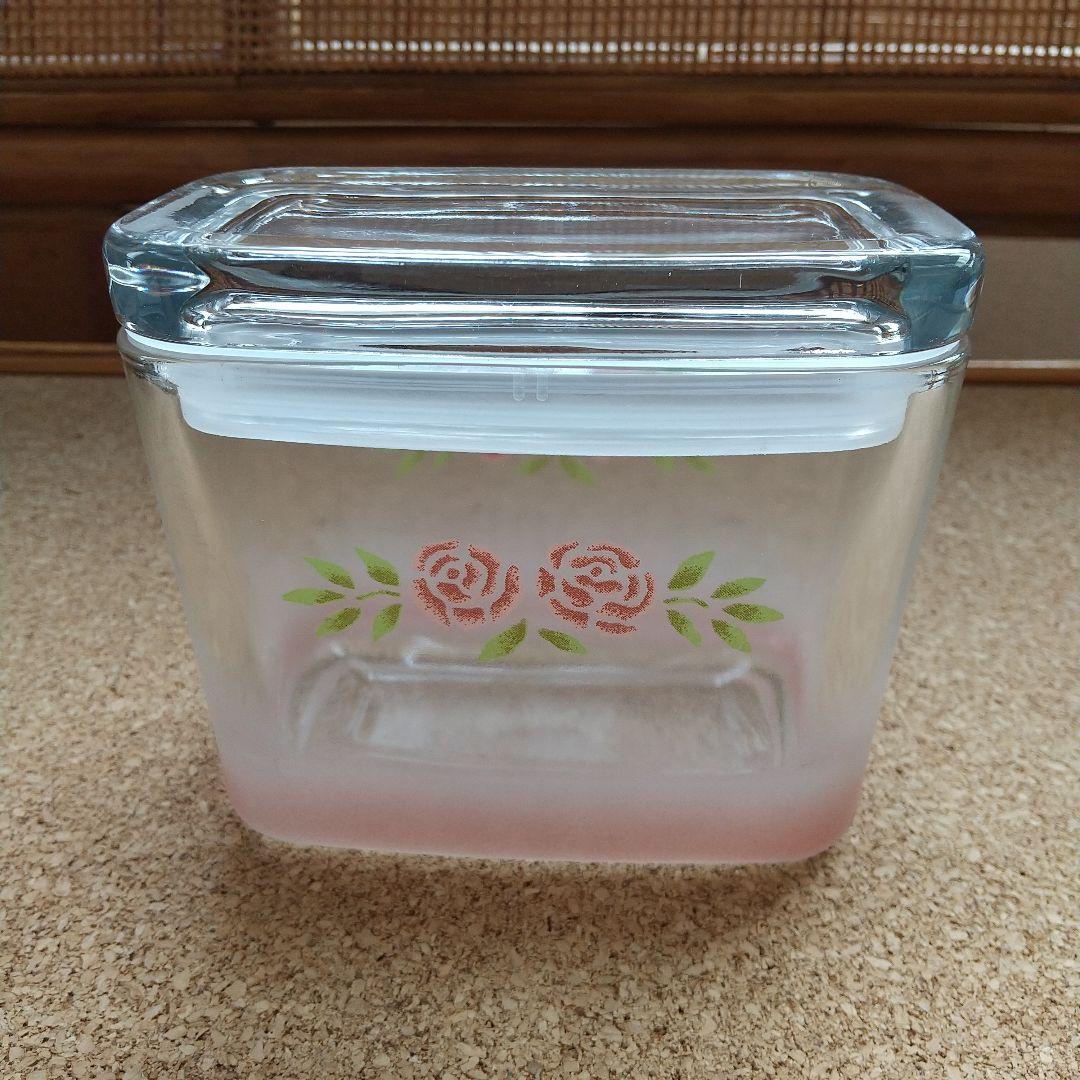 マニー  密封容器