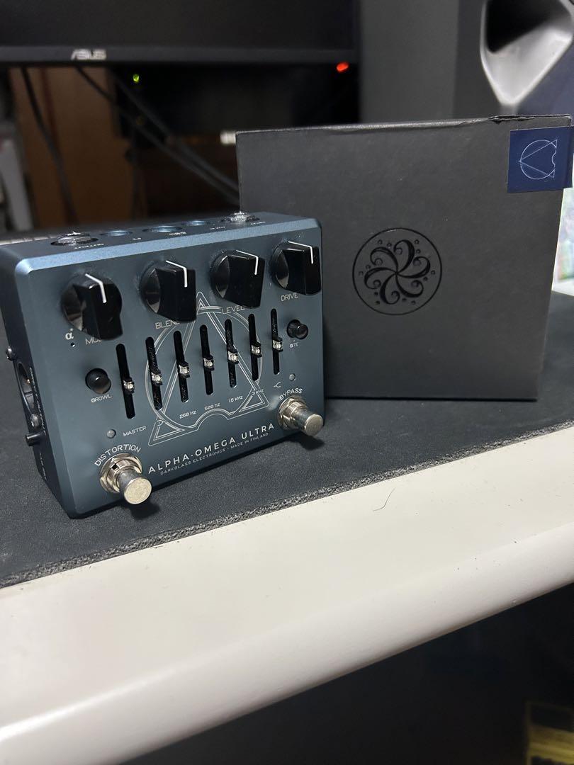 ベース Darkglass  Alpha Omega Ultra V2 with AUX