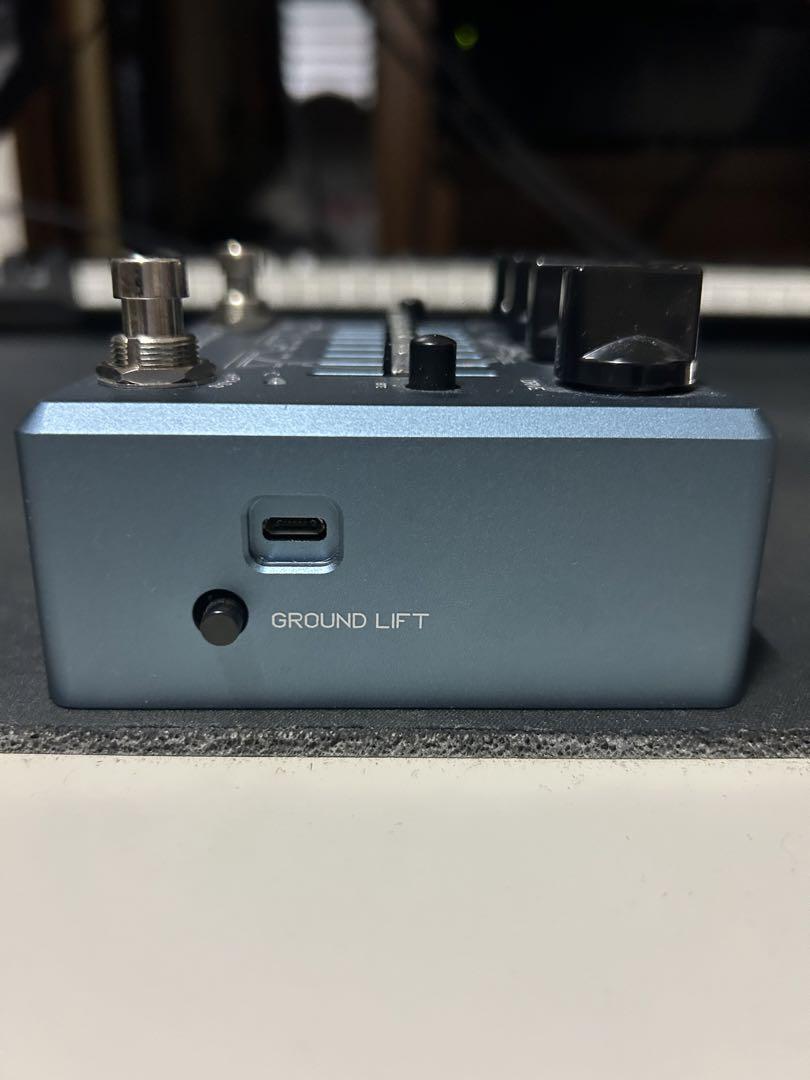 ベース Darkglass  Alpha Omega Ultra V2 with AUX