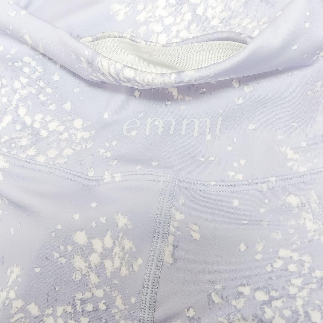 emmi yoga スノートレイス セットアップ ＊エミヨガ ヨガウェア 楽天市場】【セール 30％OFF】エミ emmi ヨガウェア トップス