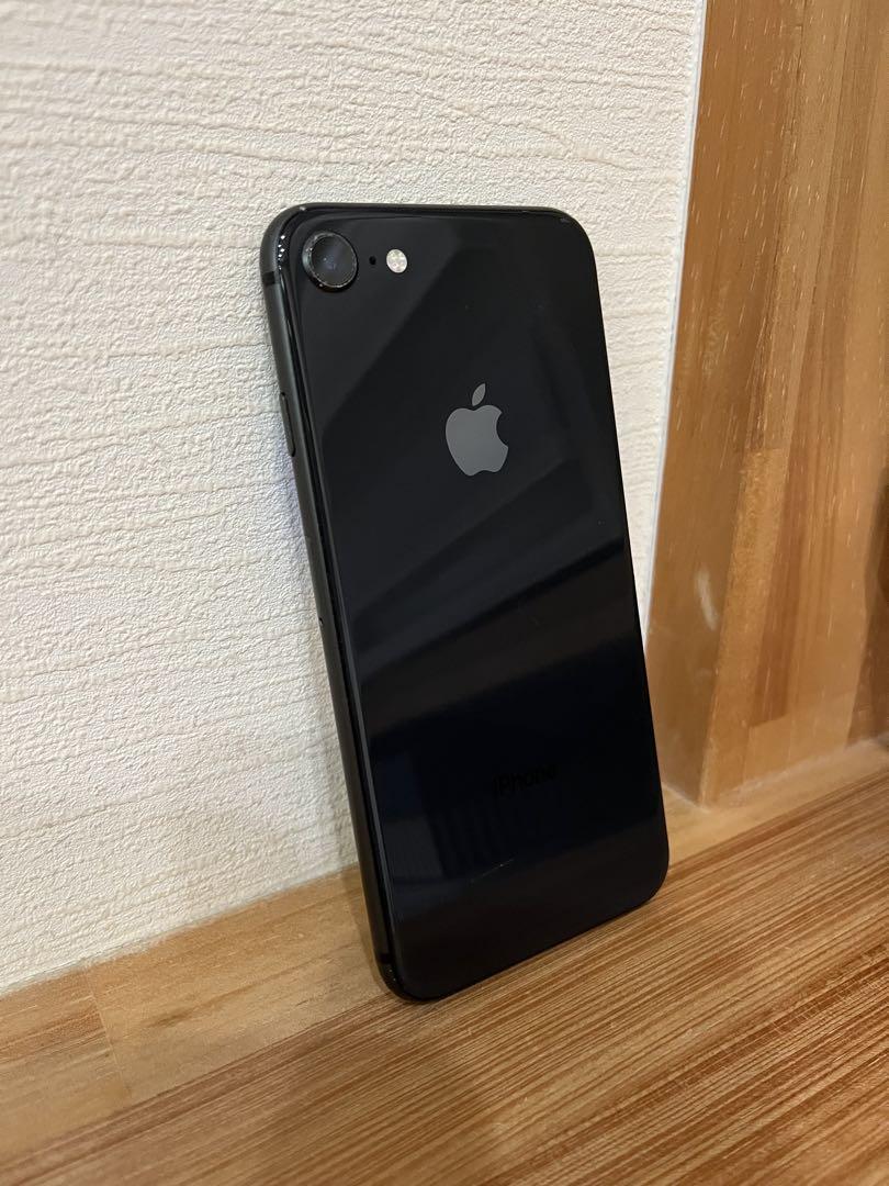 iPhone 8 64G スペースグレイ　本体