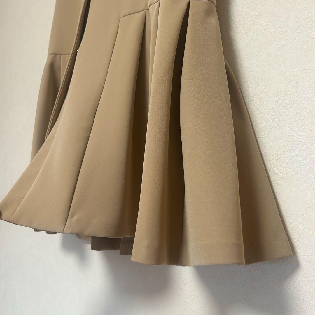 【美品】OPAQUE.CLIP ペプラムジレ　テーパードパンツ　セットアップ