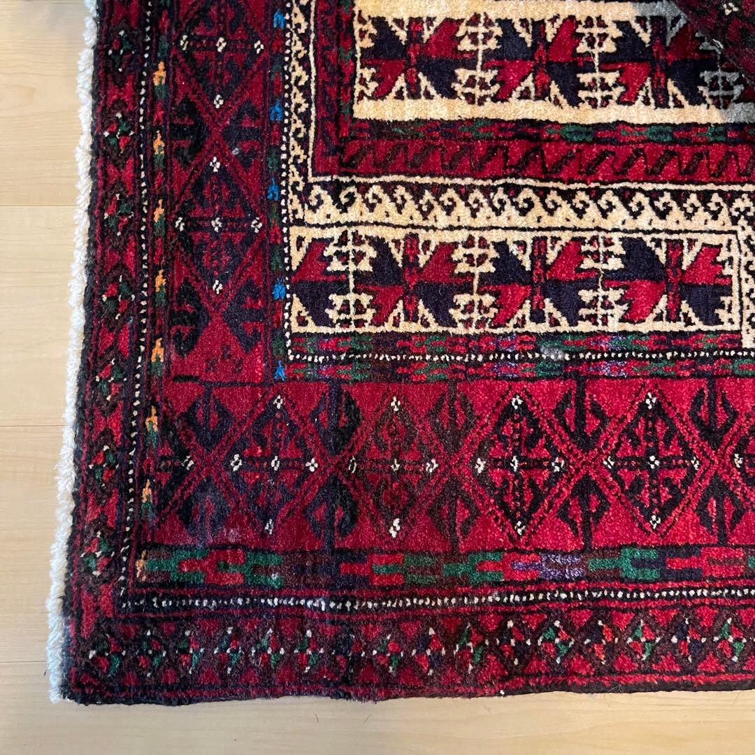アフガニスタン　バルーチ族ラグ　ヴィンテージラグ　絨毯　カーペット