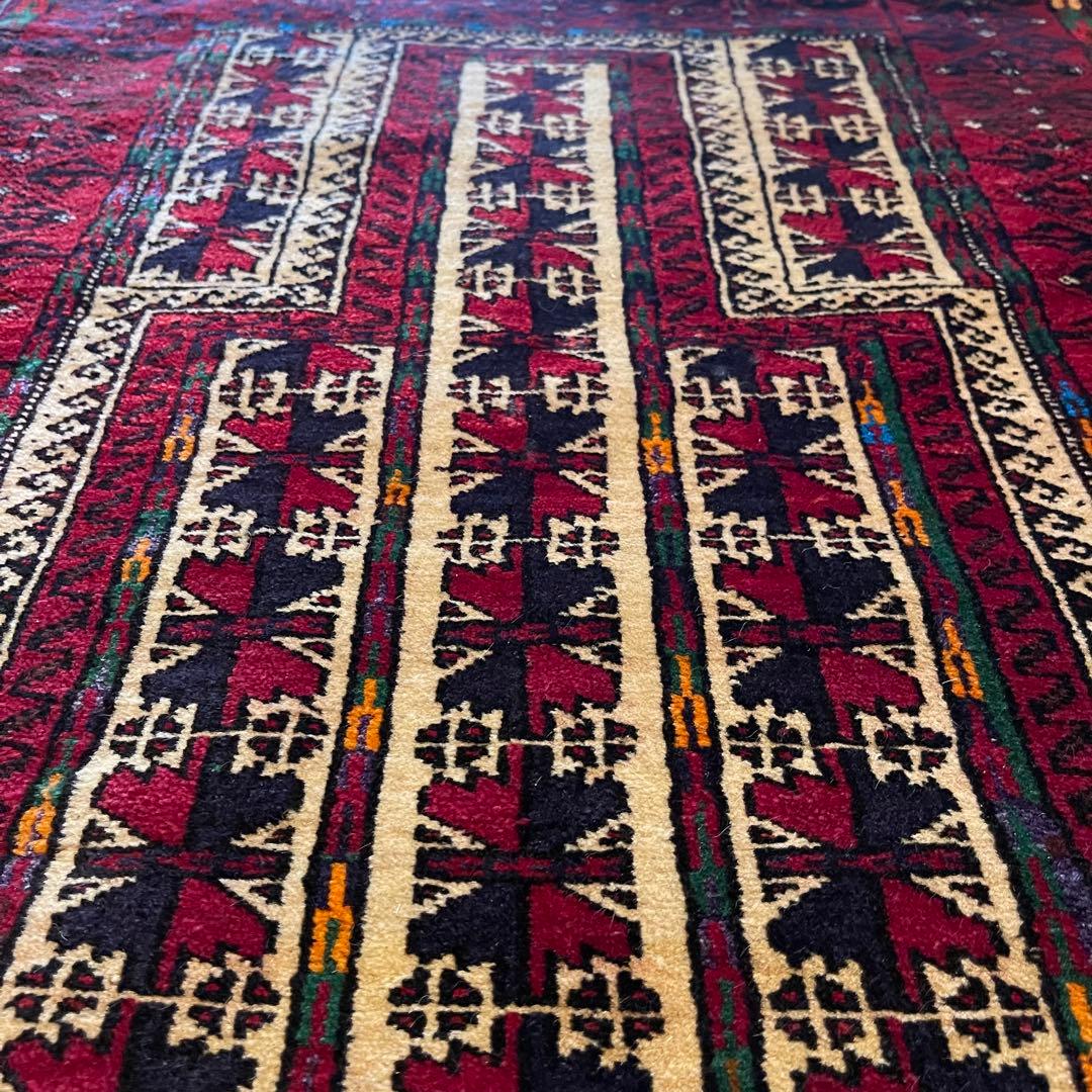 アフガニスタン　バルーチ族ラグ　ヴィンテージラグ　絨毯　カーペット