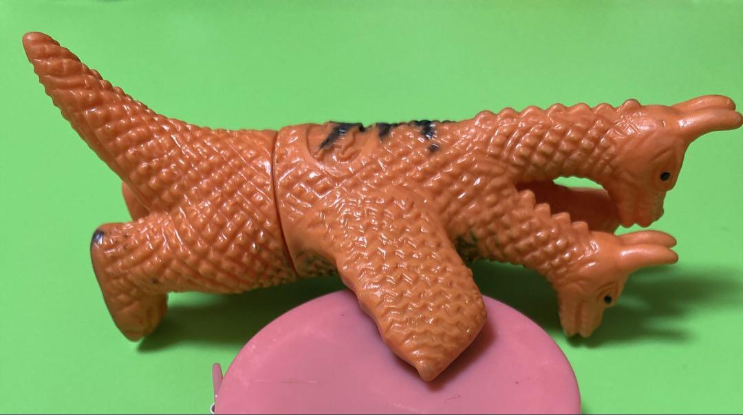 スペシャル特典 上野淳子様専用ティガ怪獣旧型リガトロン.スタンデル 特撮