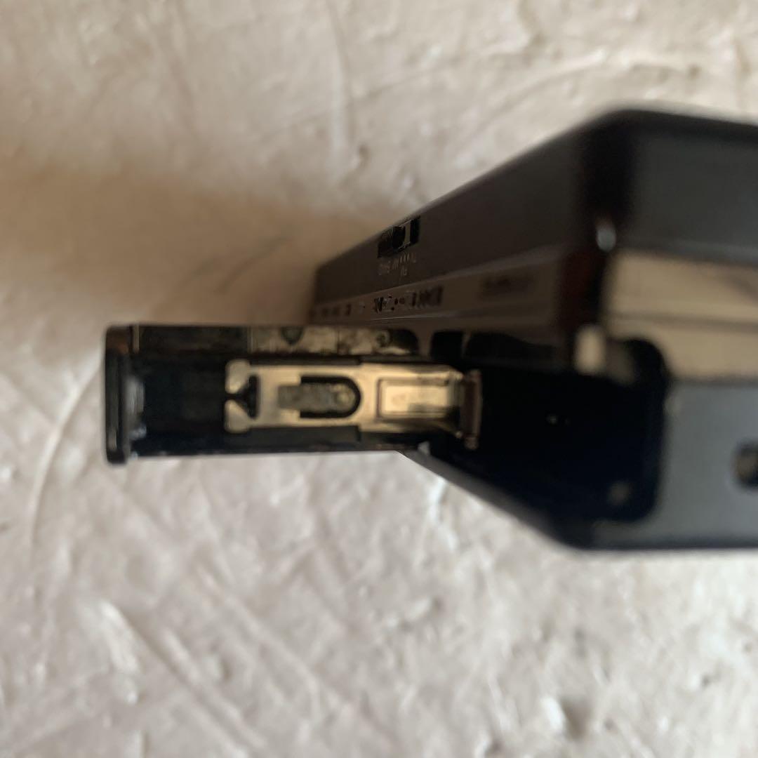 ジャンク ソニー SONY WM-F180 ウォークマン 壊れていますベ