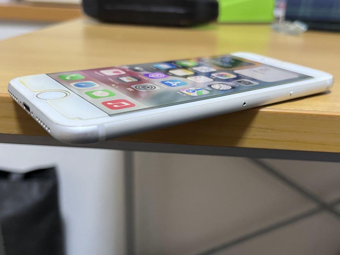 iPhone 7 32GB SIM フリー　シルバー