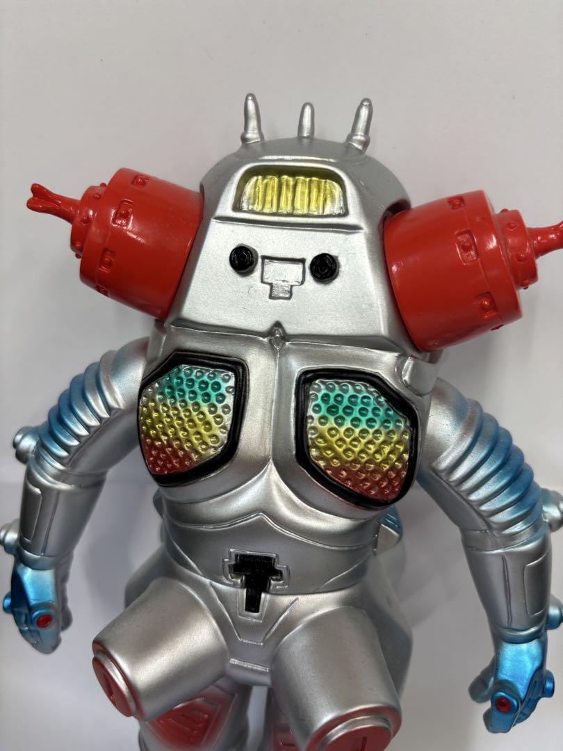 ブルマァク キングジョーシルバーソフビ フィギュア BULLMARK ソフビ/ブルマァク BULLMARK/キングジョー/シルバー｜墓場の画廊