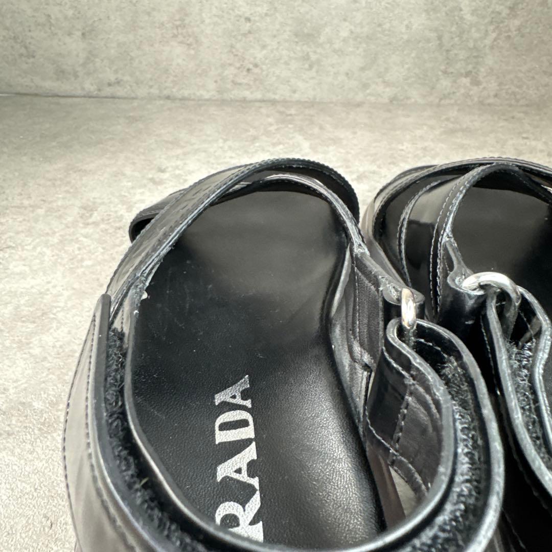美品!PRADAプラダ 厚底エアソール クロスレザーサンダル 美品!PRADAプラダ 厚底エアソール クロスレザーサンダル