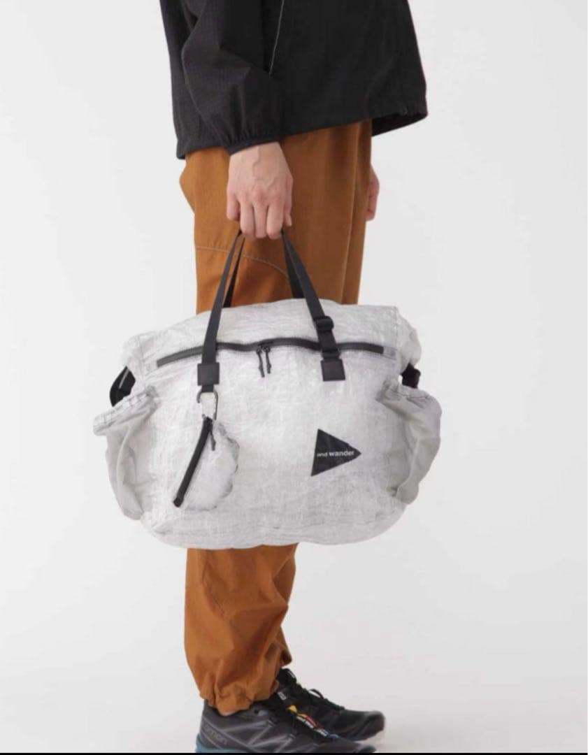 アンドワンダー ダイニーマ 3ウェイ トートバッグ オフホワイト アンドワンダー ダイニーマ 3ウェイ トートバッグ オフホワイト