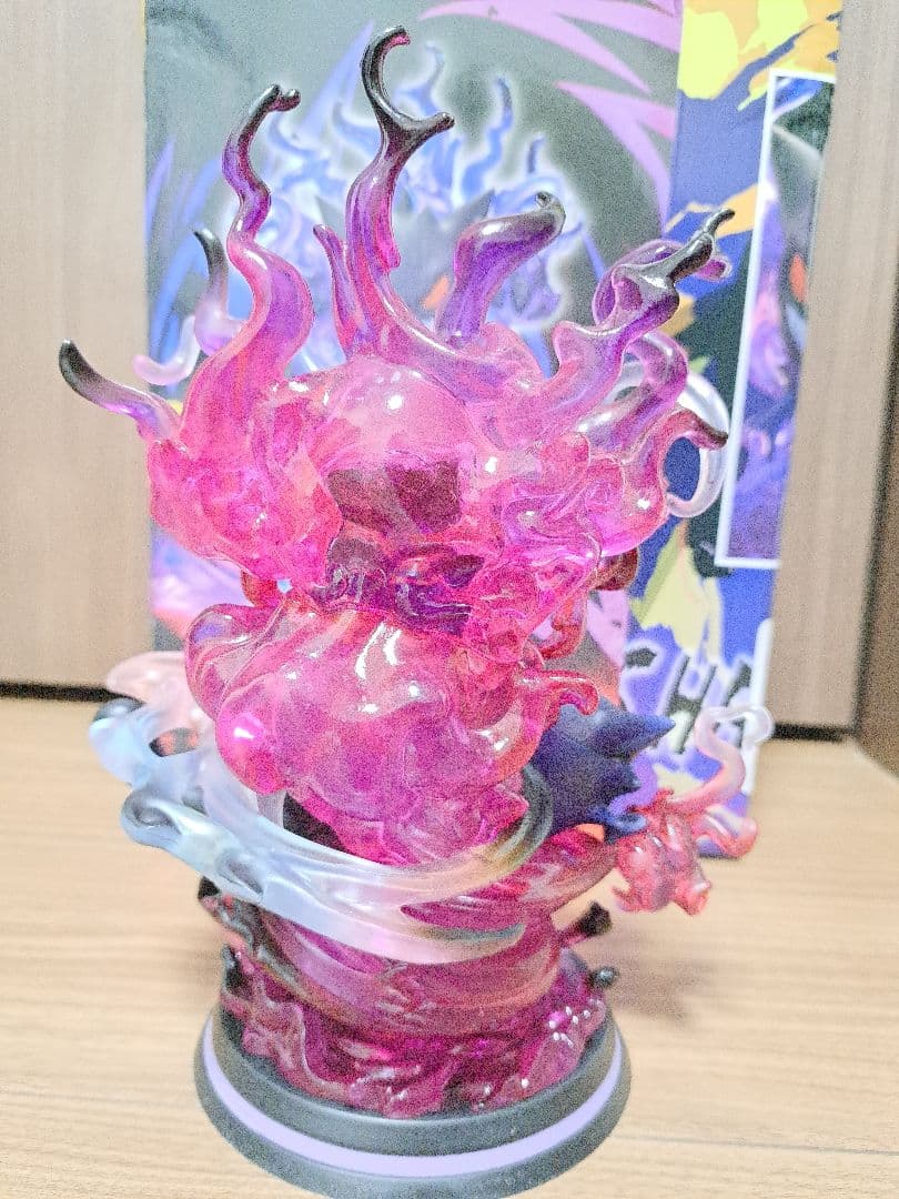 ゲンガー 進化フィギュア LEDライト付き
