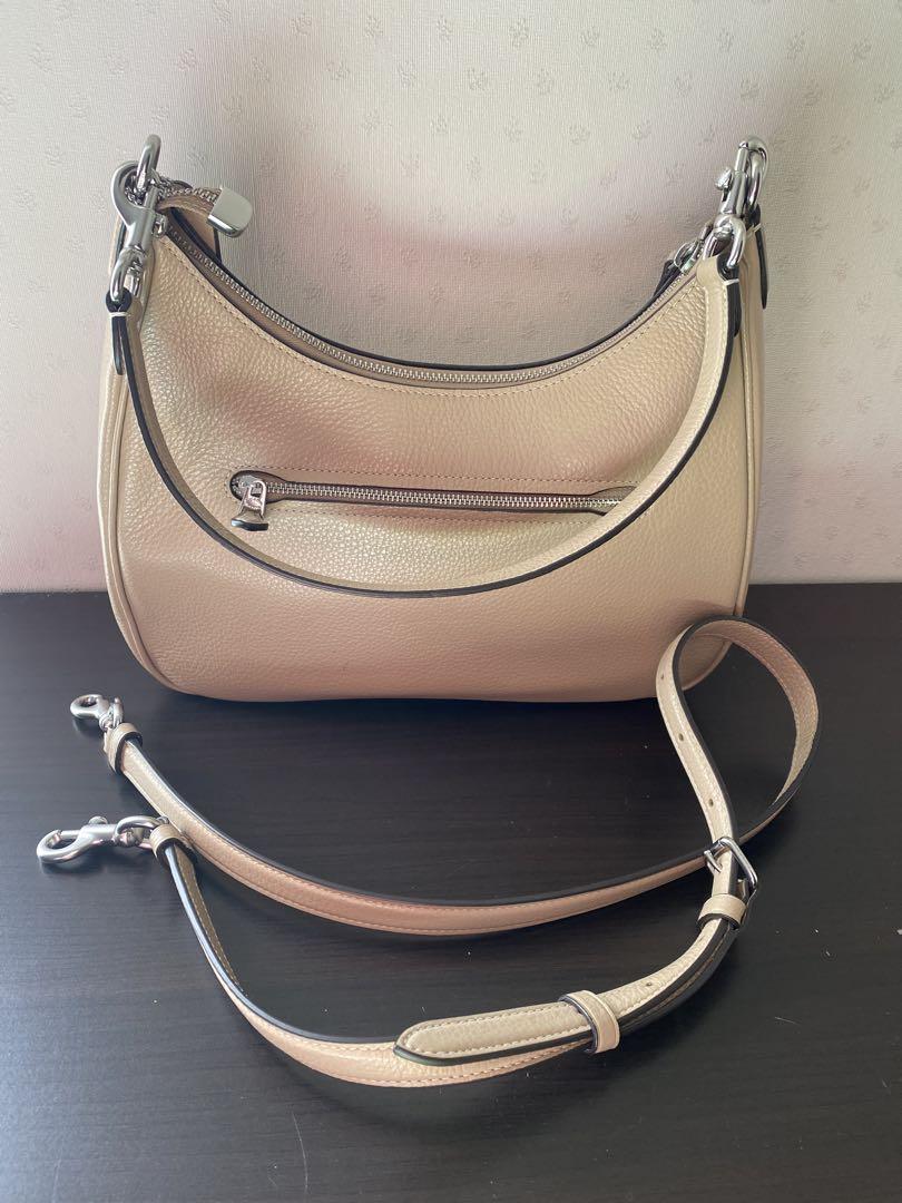 COACHショルダーバックベージュ(美品)