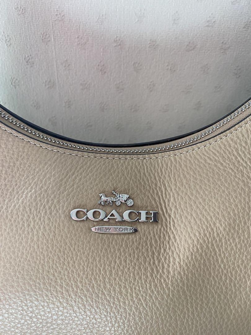 COACHショルダーバックベージュ(美品)