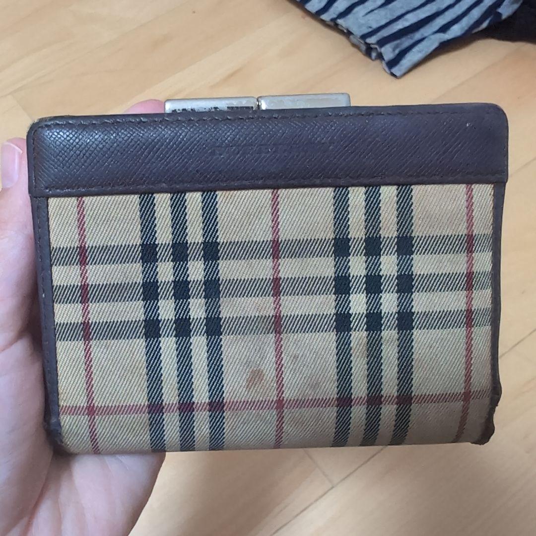 BURBERRY チェック柄 二つ折り財布 - メルカリ