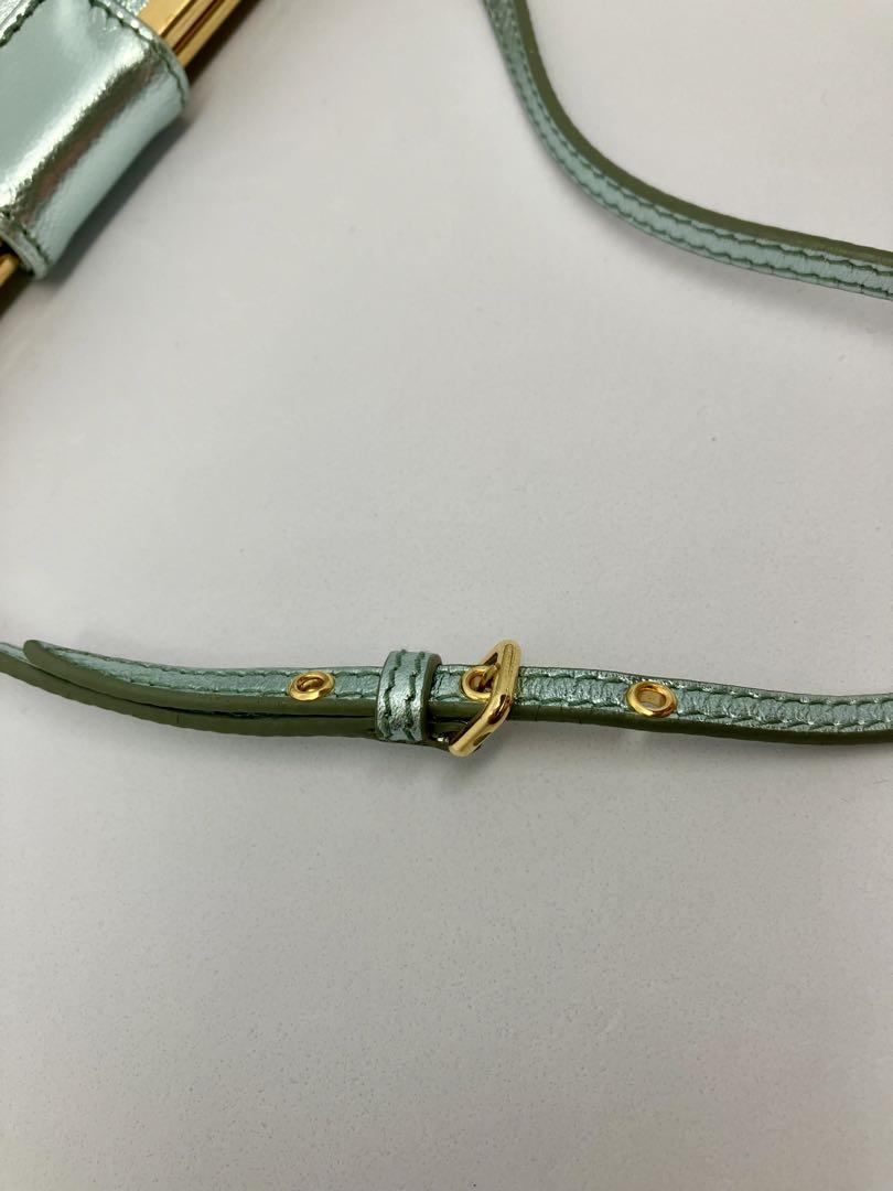 miumiu  ミュウミュウ　パーティーバック　ミニバッグ