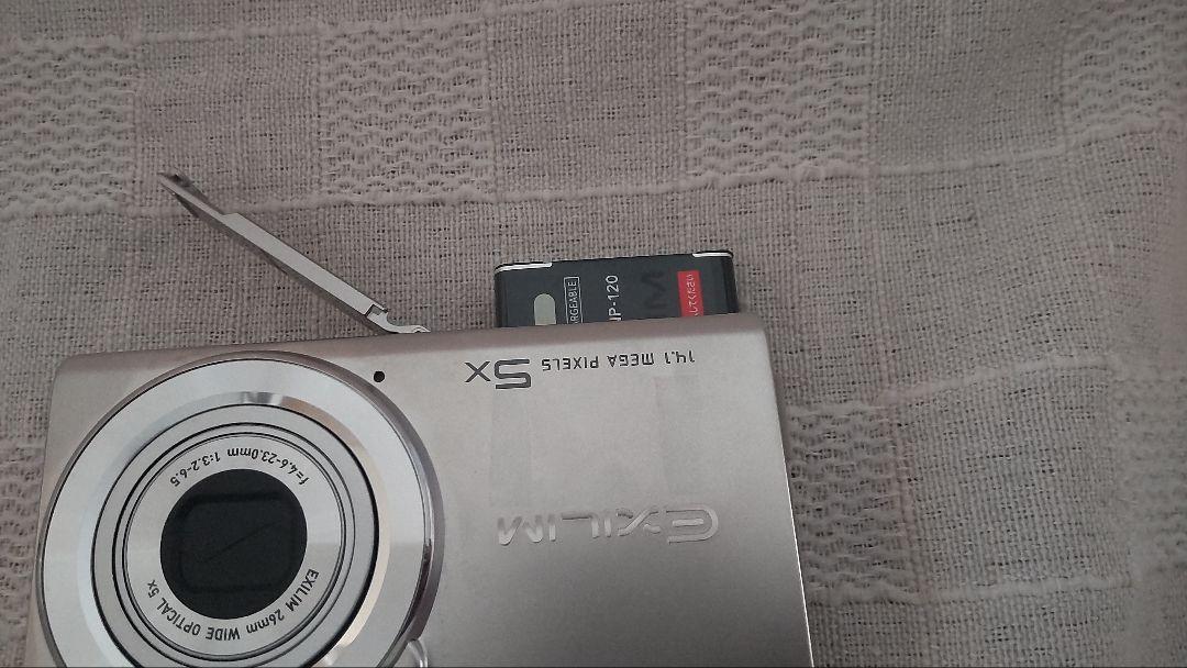 CASIO　EXILIM　14.1
