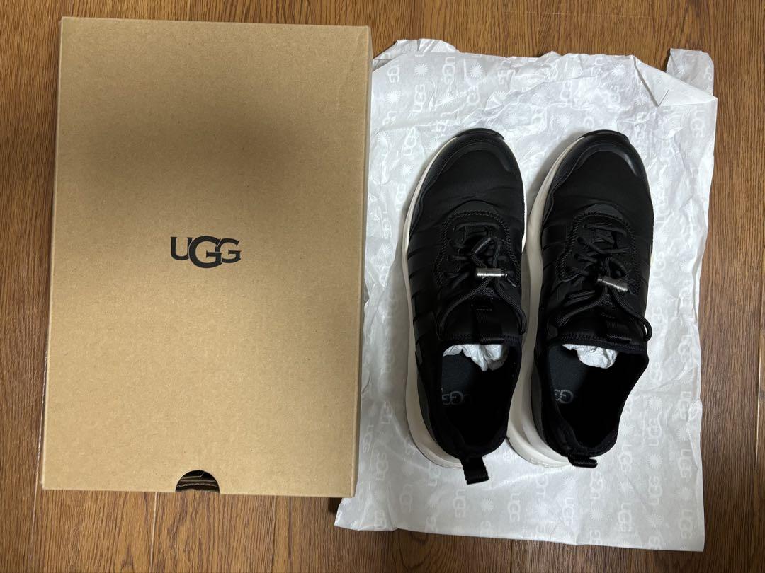 UGG 黒 スニーカー 靴