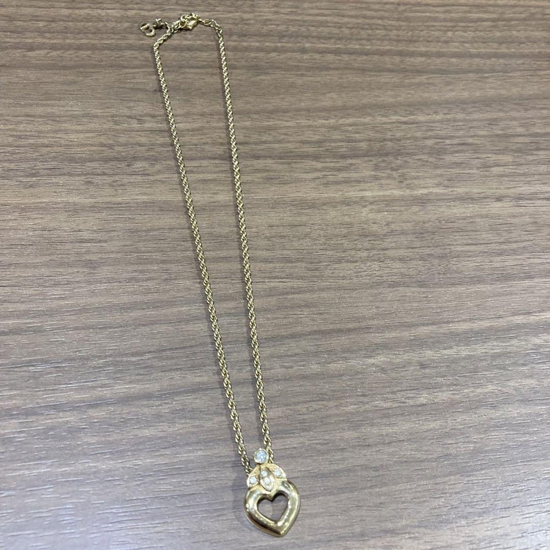 Christian Dior ディオール ネックレス ハート 人気 ❤︎美品物❤︎ Christian Dior ディオール ネックレス ハート 人気 ❤︎美品物❤︎