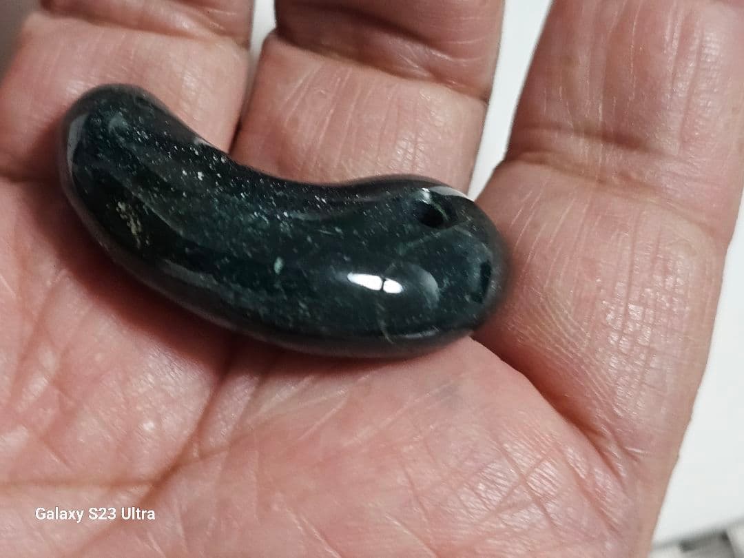 出雲瑪瑙　碧玉勾玉　４１mm