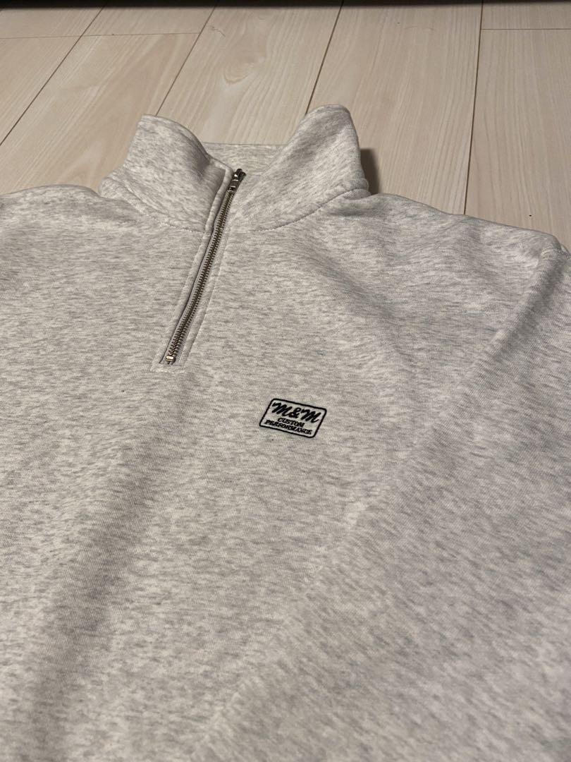 ZIP UP
