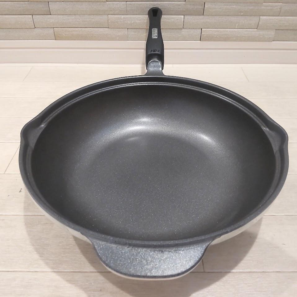 ★ほぼ新品★ ムスイ ホームパン 26cm 無水鍋 サーモラベル 3,5L