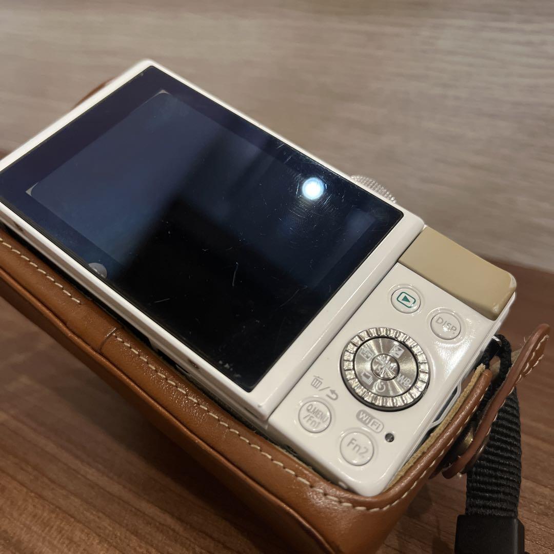 LUMIX GF6 ホワイト レザーケース付き