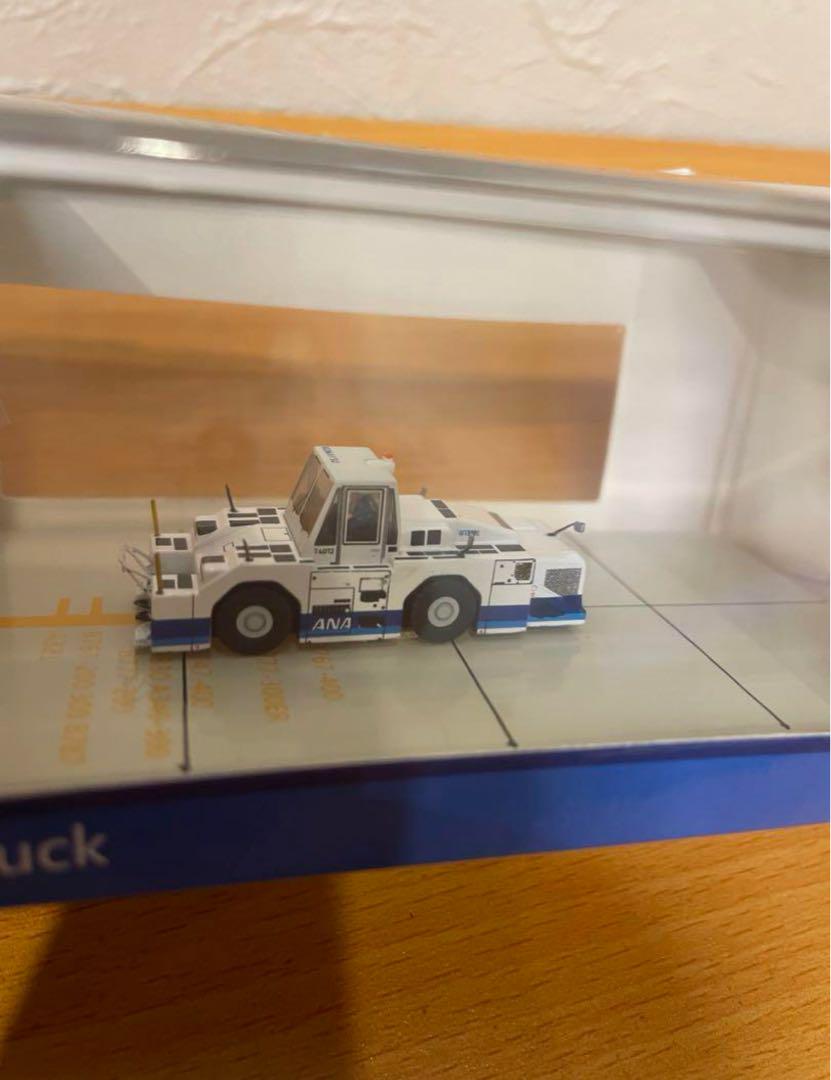 ANA トーイングカー　1/200 JC Wings WT500