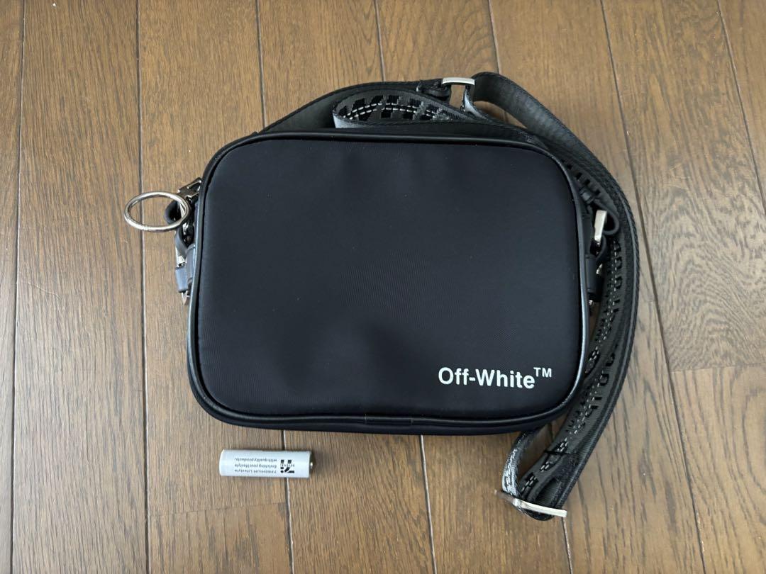 OFF-WHITE ショルダーバッグ