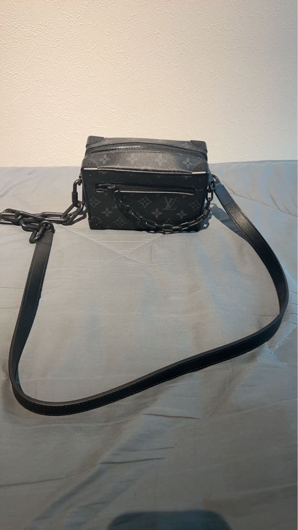 Louis Vuitton ブラック ショルダーバッグ