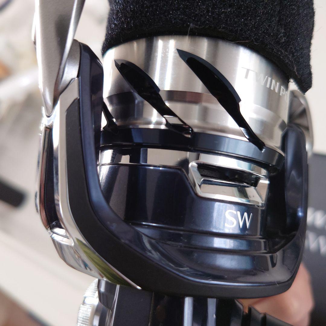 【美品】SHIMANO ツインパワーSW 8000HG スピニングリール