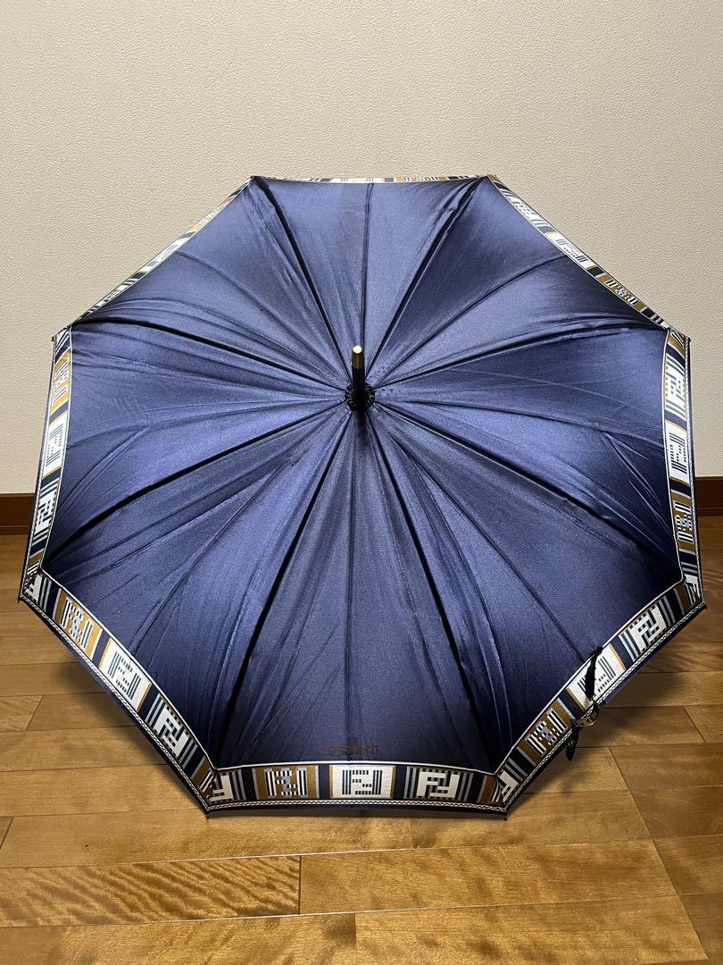 FENDI ロゴ入り 長傘