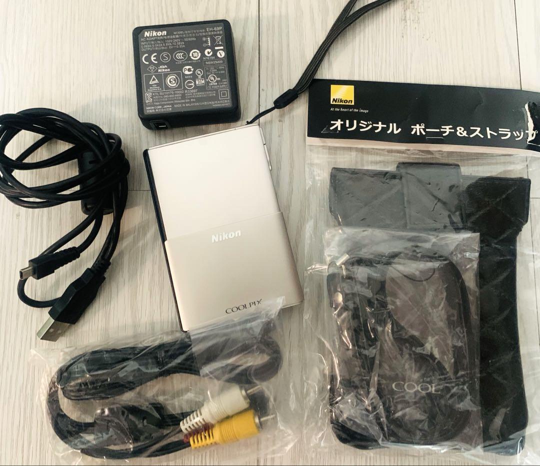 Nicon COOLPIX S100 付属品あり