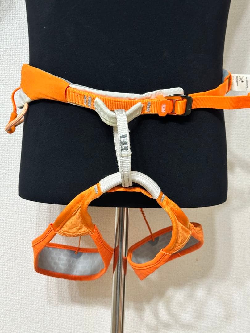 ペツル PETZL シッタ SITTA クライミングハーネス サイズ S