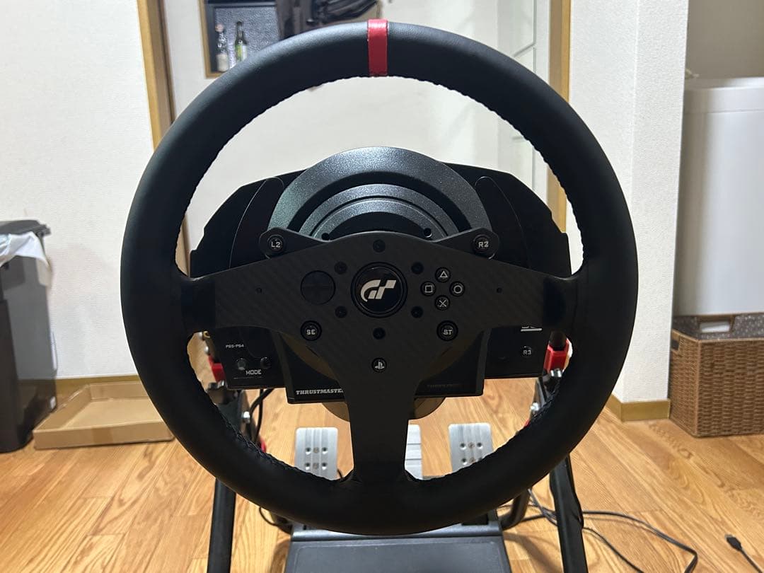 THRUSTMASTER T300RS GT スタンド付き 社外ハンドル付け替え