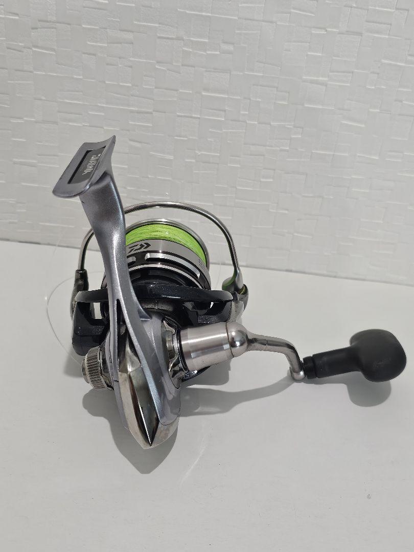 【DAIWA】カルディア3012H スピニングリール　中古品