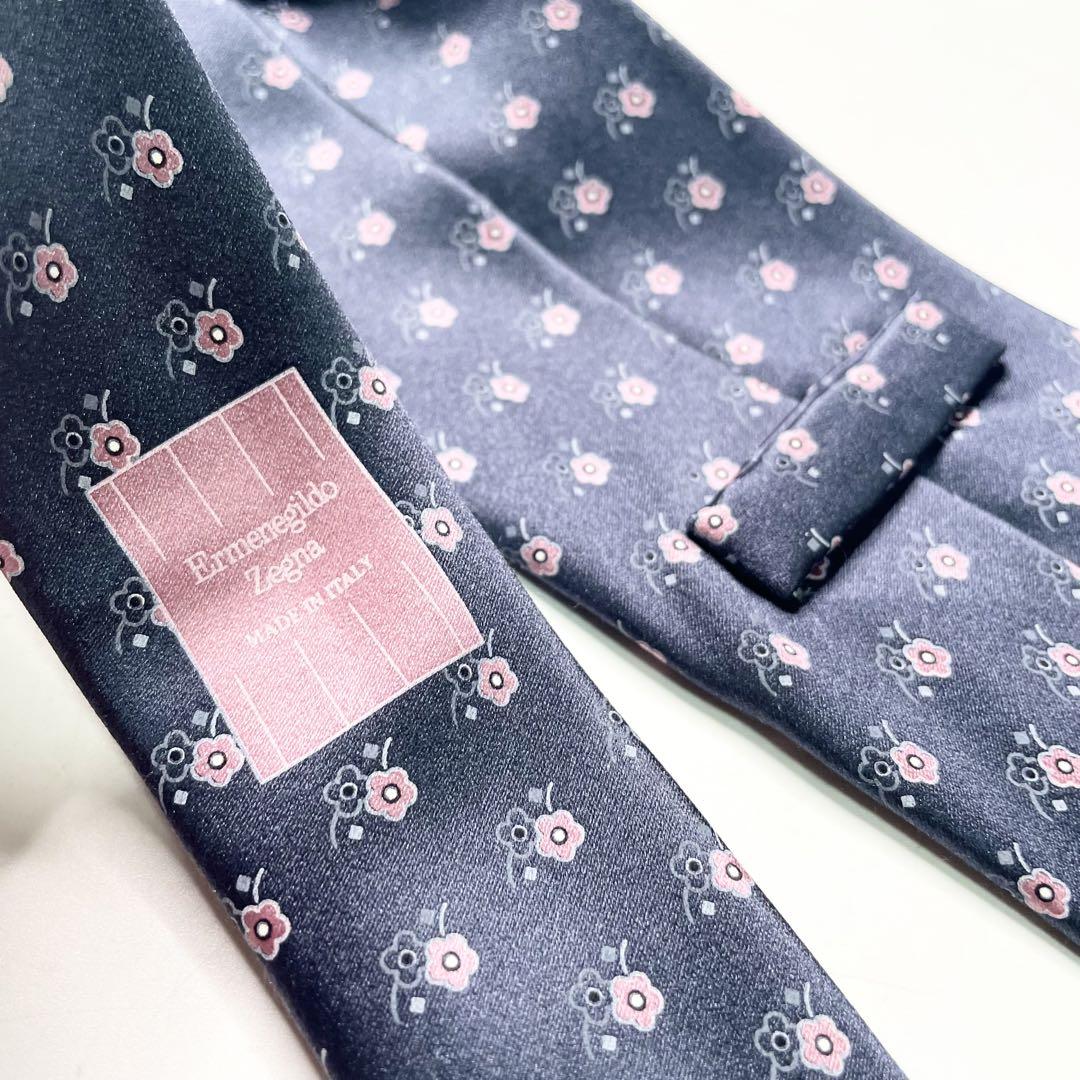 ErmenegildoZegna ゼニア 花柄 ネイビー系 シルク ネクタイ
