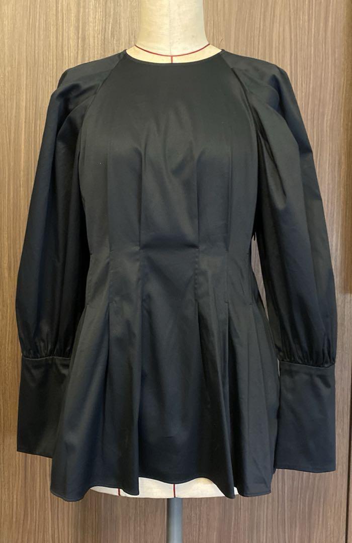 美品 ユナイテッドアローズ ブラックブラウス Mサイズ
