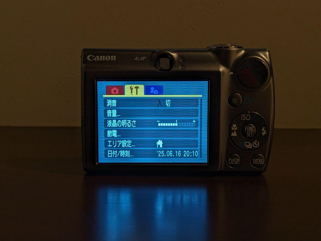 Canon IXY DIGITAL 900 IS 本体と付属品