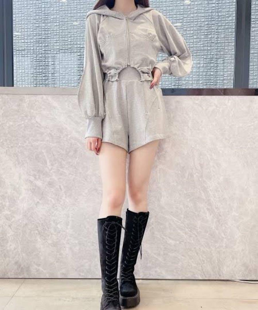 ショートパンツ