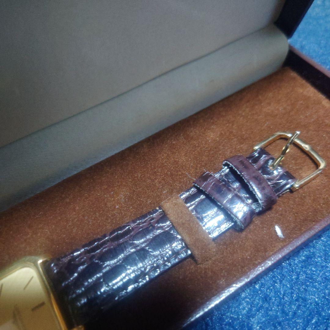 LONGINES