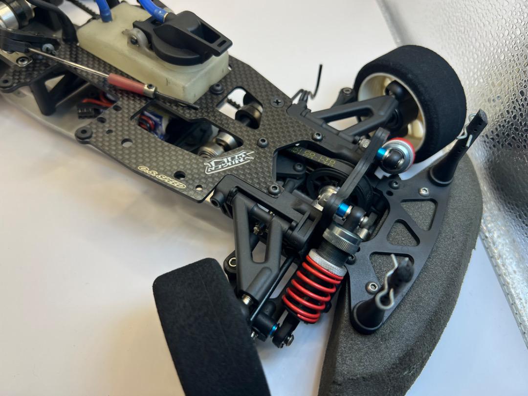 MUGEN MTX-3 シャーシ