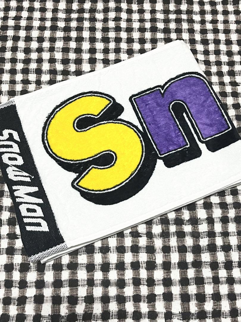 Snow Man タオルとペンライト SnowWorld SnowMan✴︎未開封マフラータオルペンライトセ ット - メルカリ