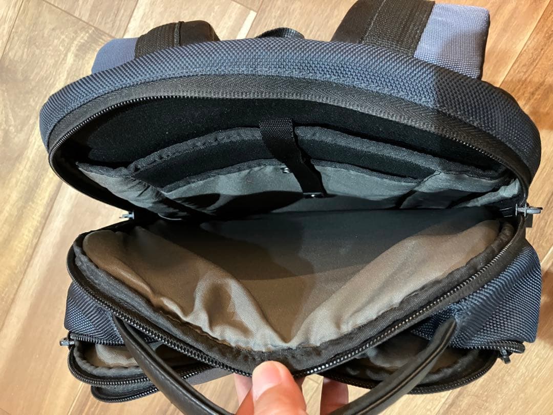 ビクトリノックス コンパクトラップトップ バックパック ビクトリノックス コンパクトラップトップ バックパック