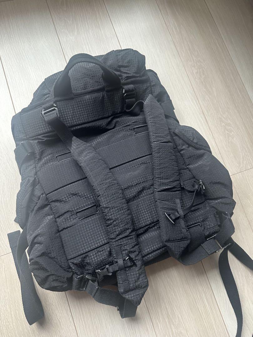 Y-3 黒のバックパック
