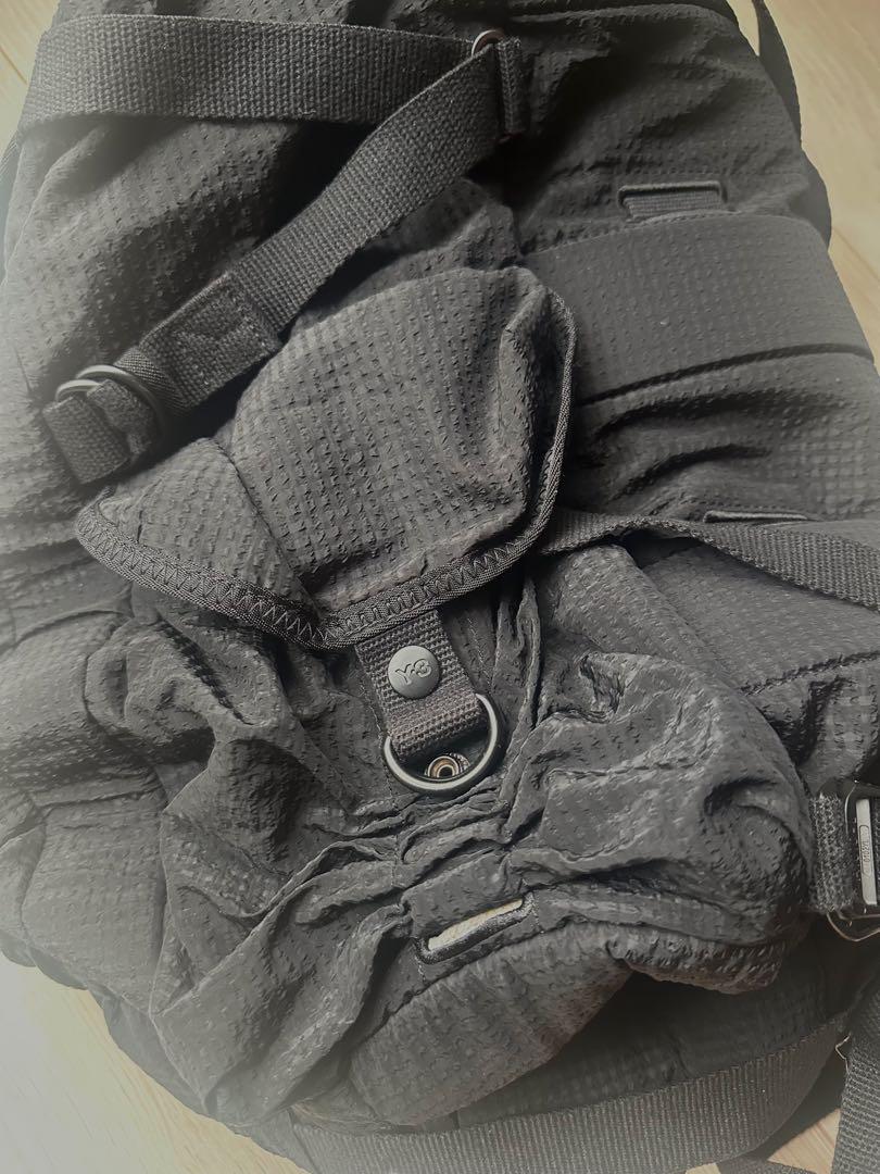 Y-3 黒のバックパック