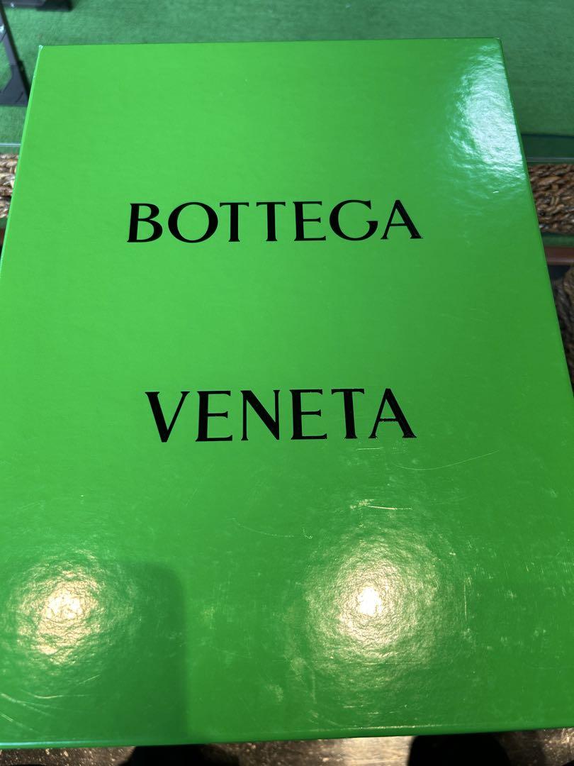 ユ*グ様 BOTTEGA VENETA サンダル