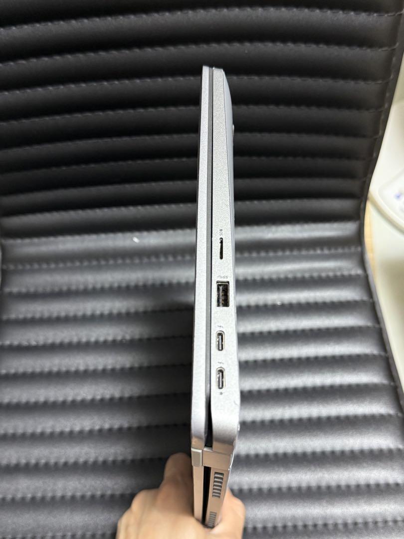 ロ*ン様 Dell 13.3インチi7 1185G7 メモリー16GB SSD